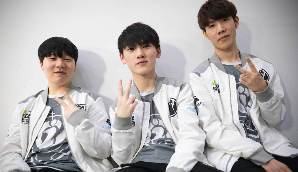 的年轻球员 的年轻球员